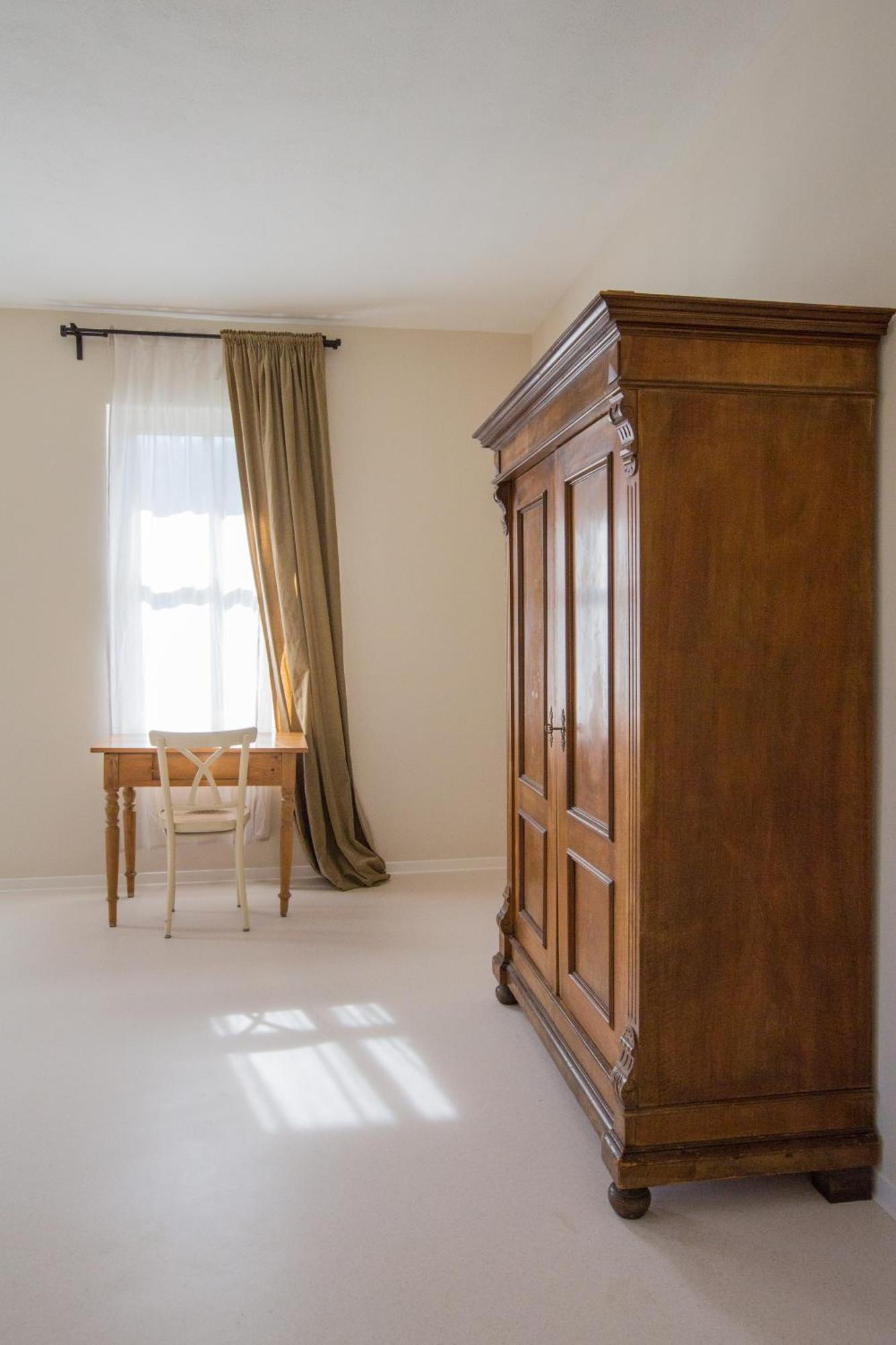 Das Schulhaus Enzklosterle Bagian luar foto